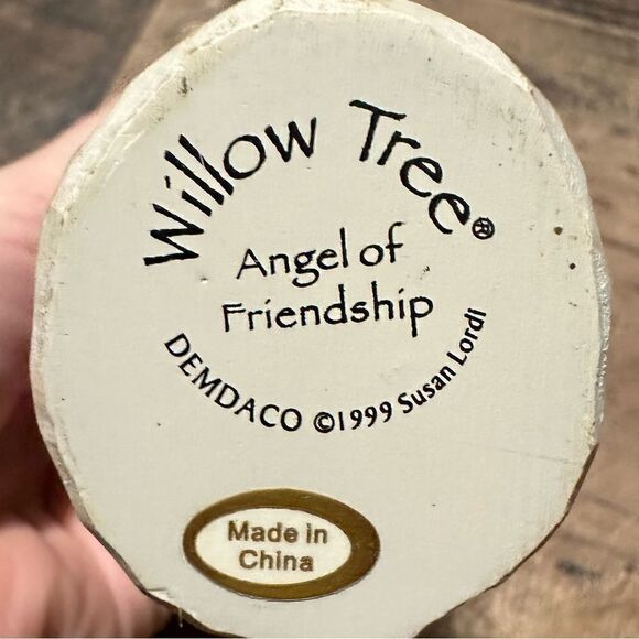 Willow Tree ‘Angel of Friendship’ Figurine - Picture 4 of 4